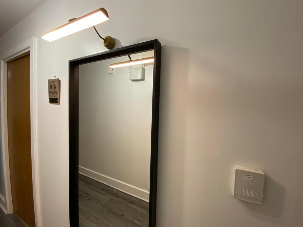 Luxe Place - Netflix & Workspace For 6 Бирмингем Экстерьер фото
